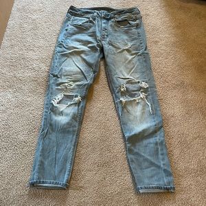 AE Tomgirl Jeans